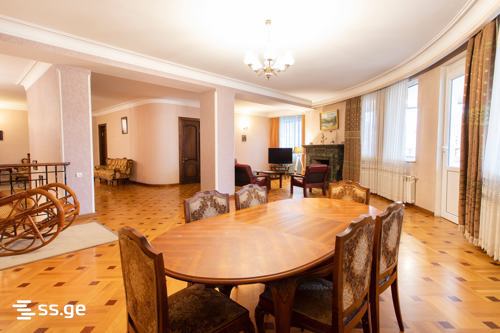 kostava st. - 6 rooms