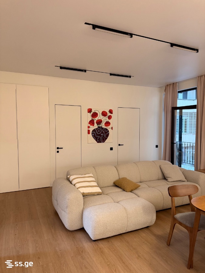 melikishvili st. 17 - 4 rooms