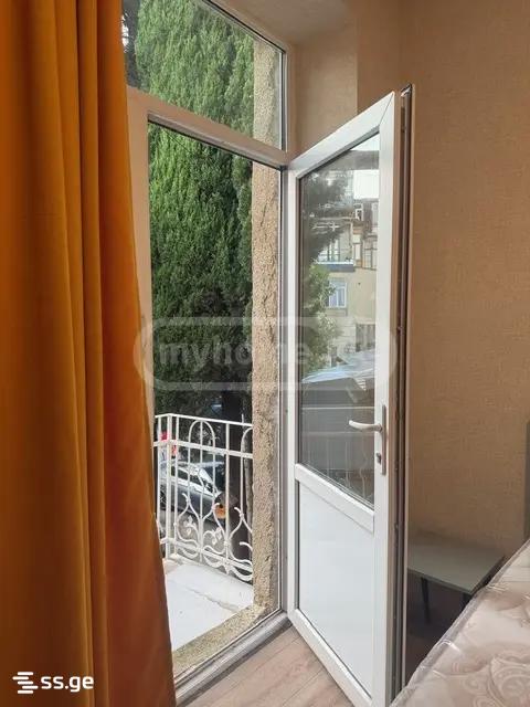 agmashenebeli ave - 3 rooms