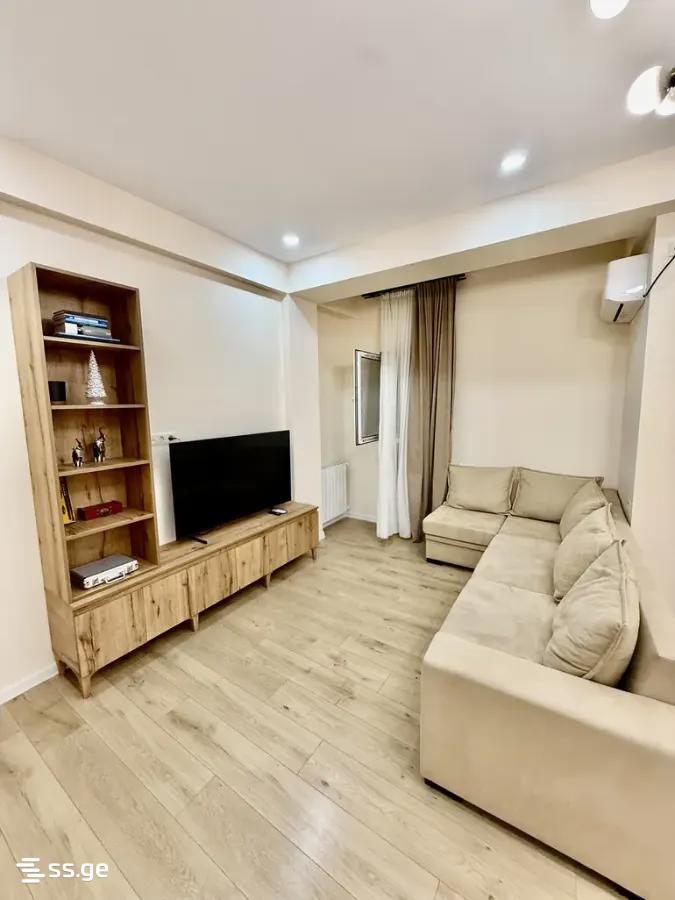 chkondideli st. 34 - 2 rooms