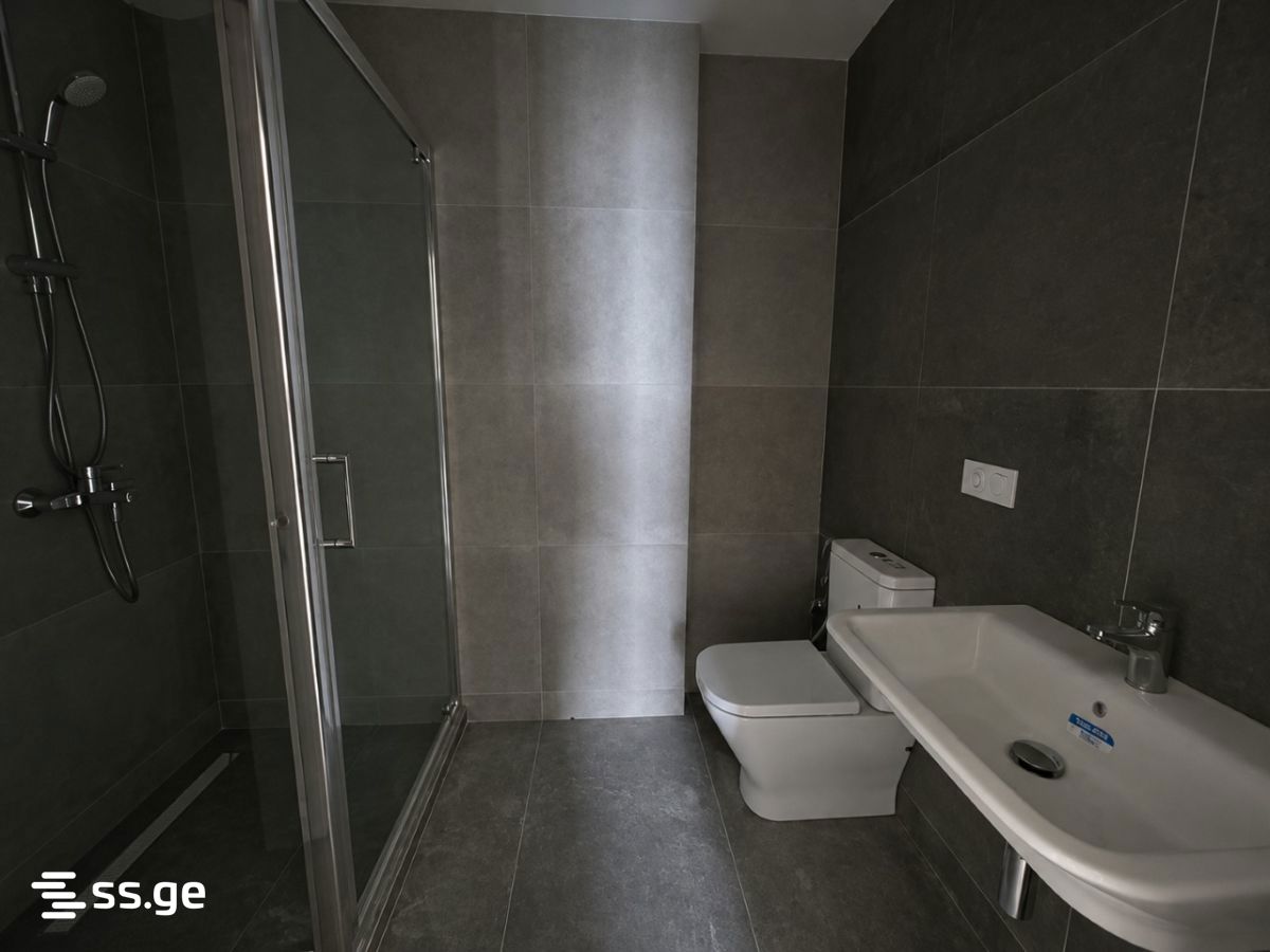 Marshal Archil Gelovani Ave. 1 - 3 rooms