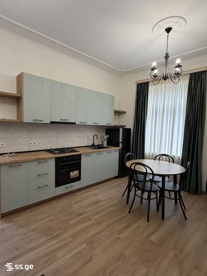 toidze st. 33 - 2 rooms