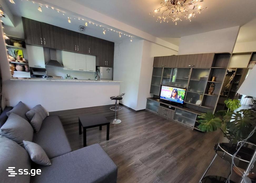 nucubidze st. 82 - 2 rooms