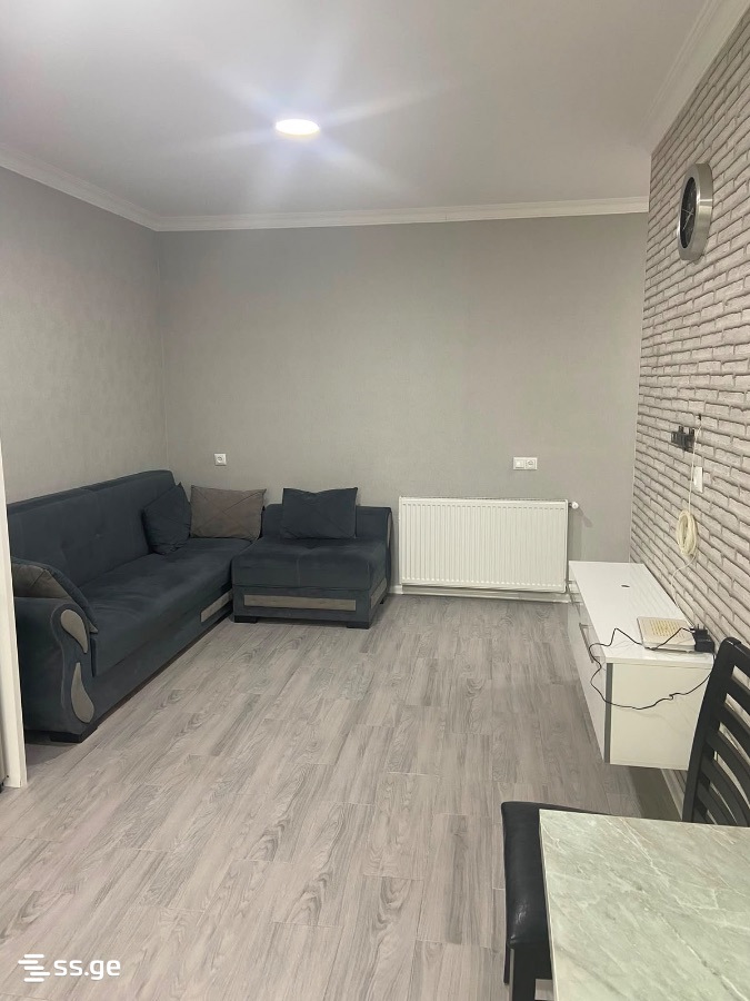 Zviad Gamsakhurdia st. 15 - 2 rooms