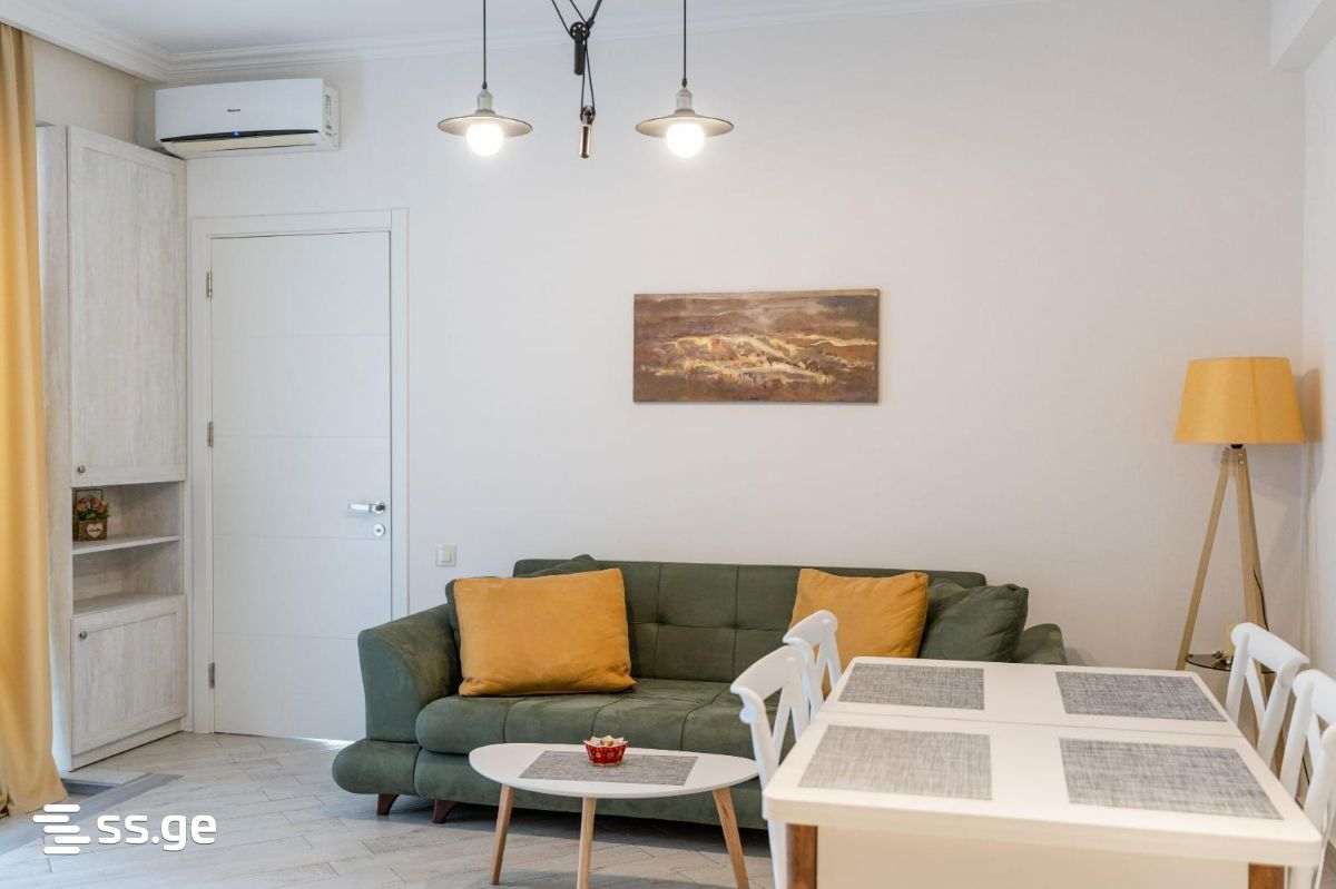 grishashvili st. 49 - 3 rooms
