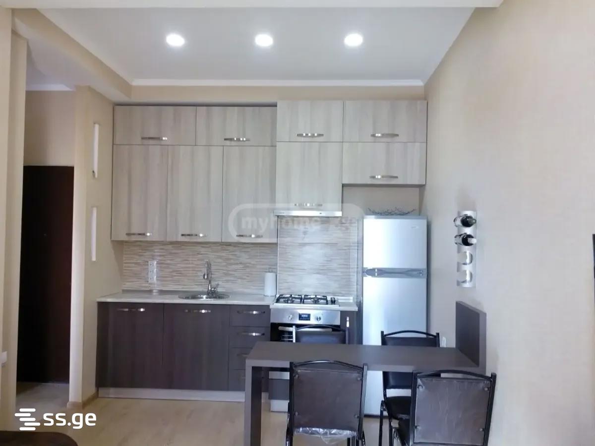 a.wereTlis avenue - 2 rooms