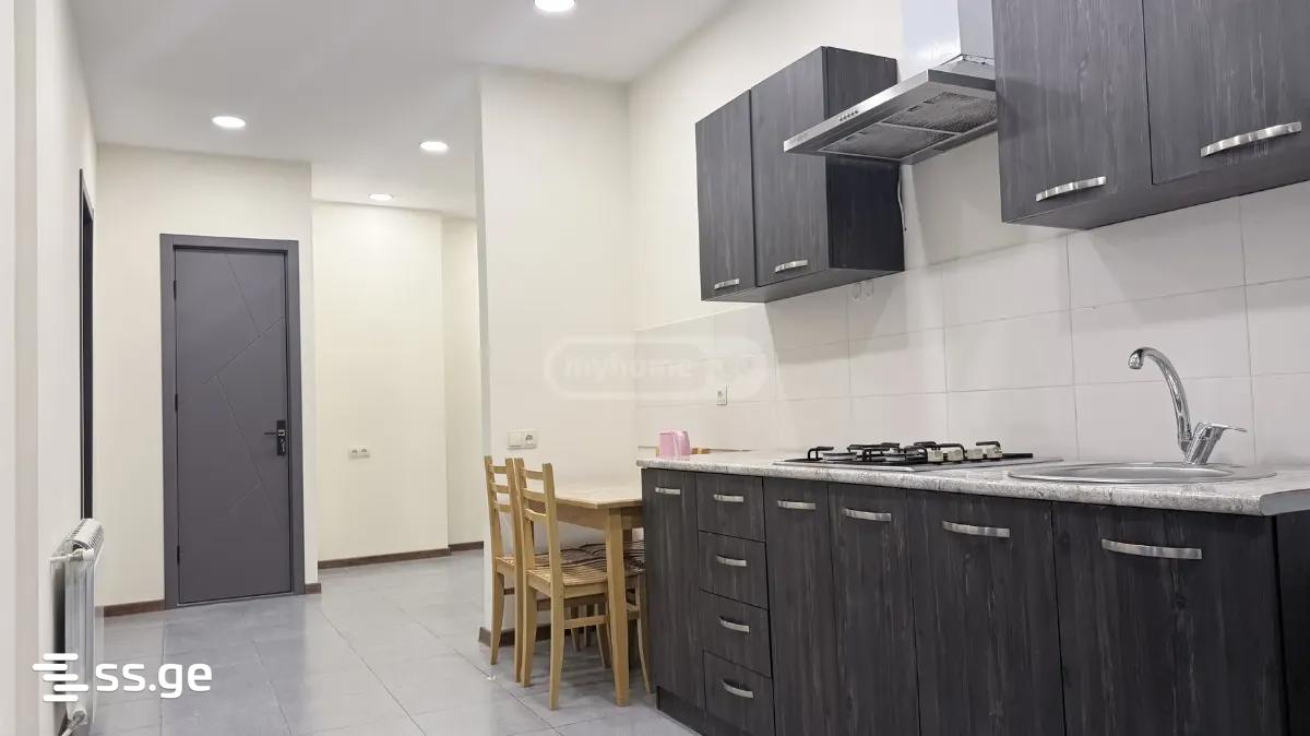 n. zhvania st. 10 - 3 rooms