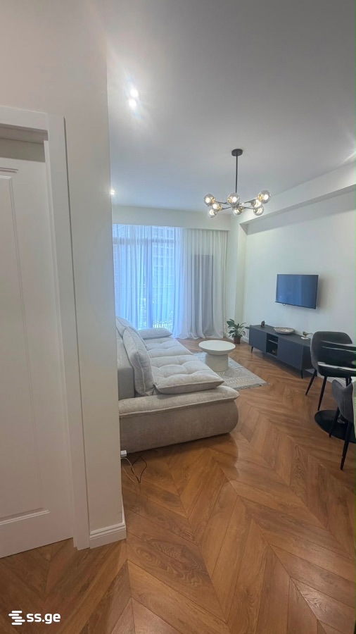 universiteti st. 7 - 2 rooms