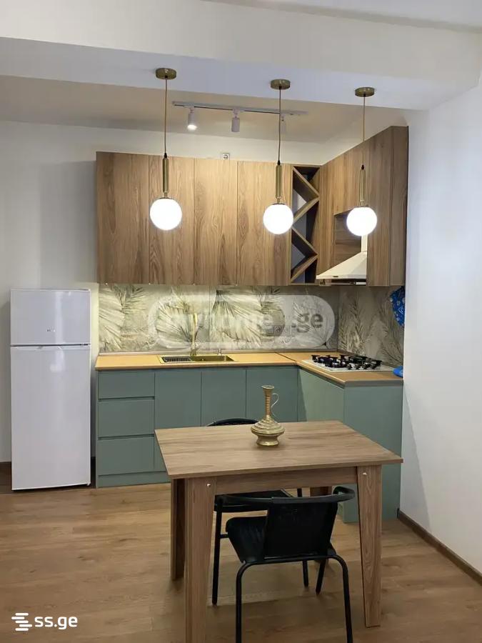 navtlugi st. 0 - 4 rooms