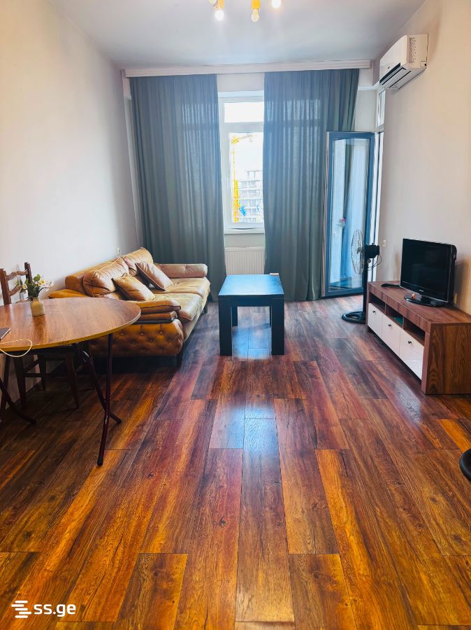 sheshelidze st. 116 - 3 rooms