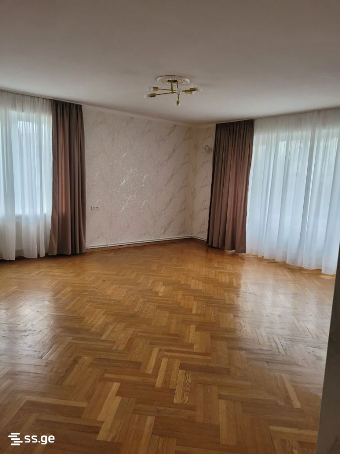 nucubidze I plato 5 - 3 rooms