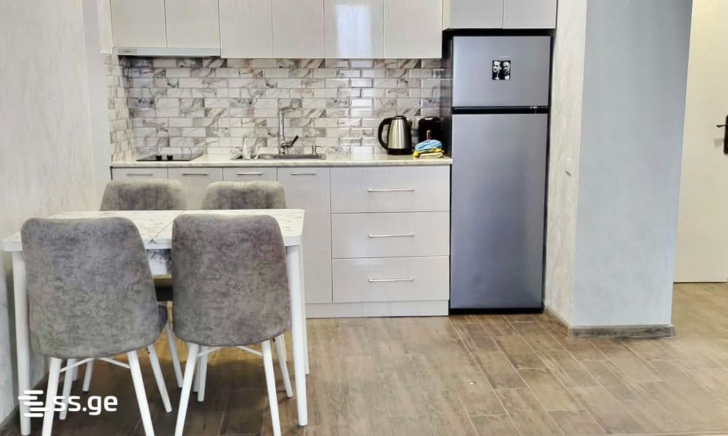 Vazha-Pshavela st. 100 - 2 rooms
