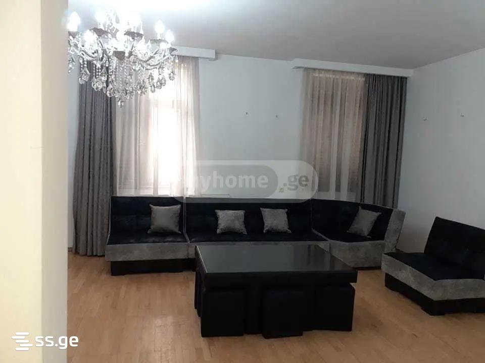 a.wereTlis avenue - 7 rooms