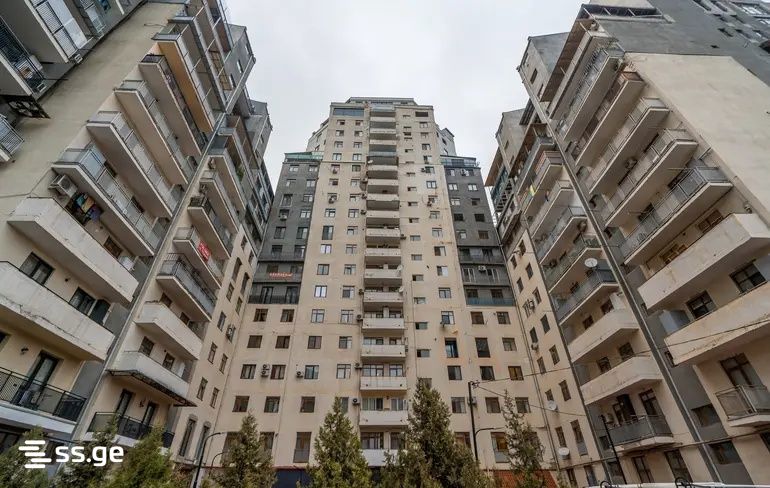 i. chavchavadze avenue 83 - 5 rooms