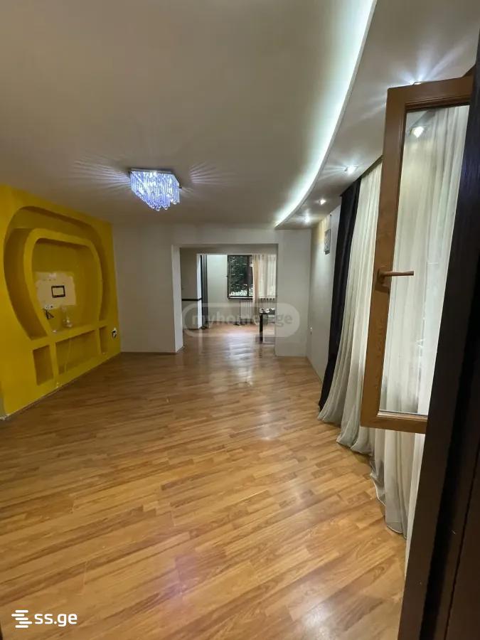 Microdistrict IV - Temka - 3 rooms