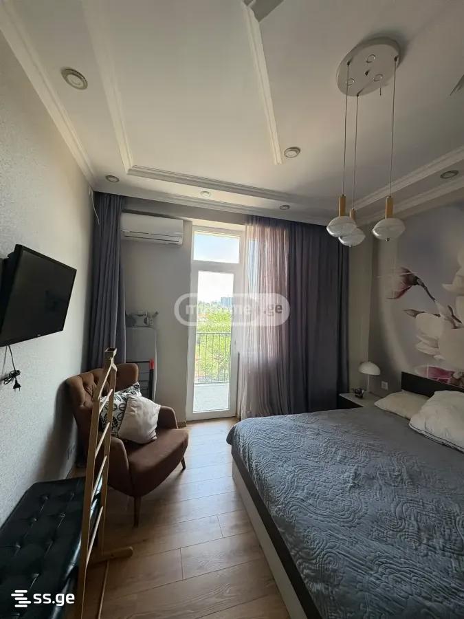 navtlugi st. - 3 rooms