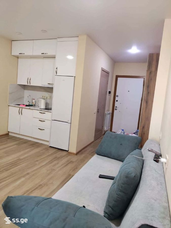 6 - 2 rooms
