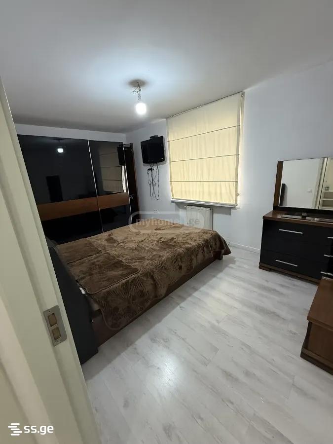 pekini st. 23 - 5 rooms