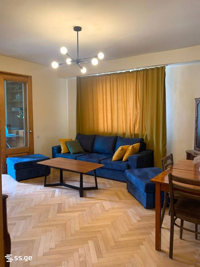 nucubidze III plato 75 - 4 rooms