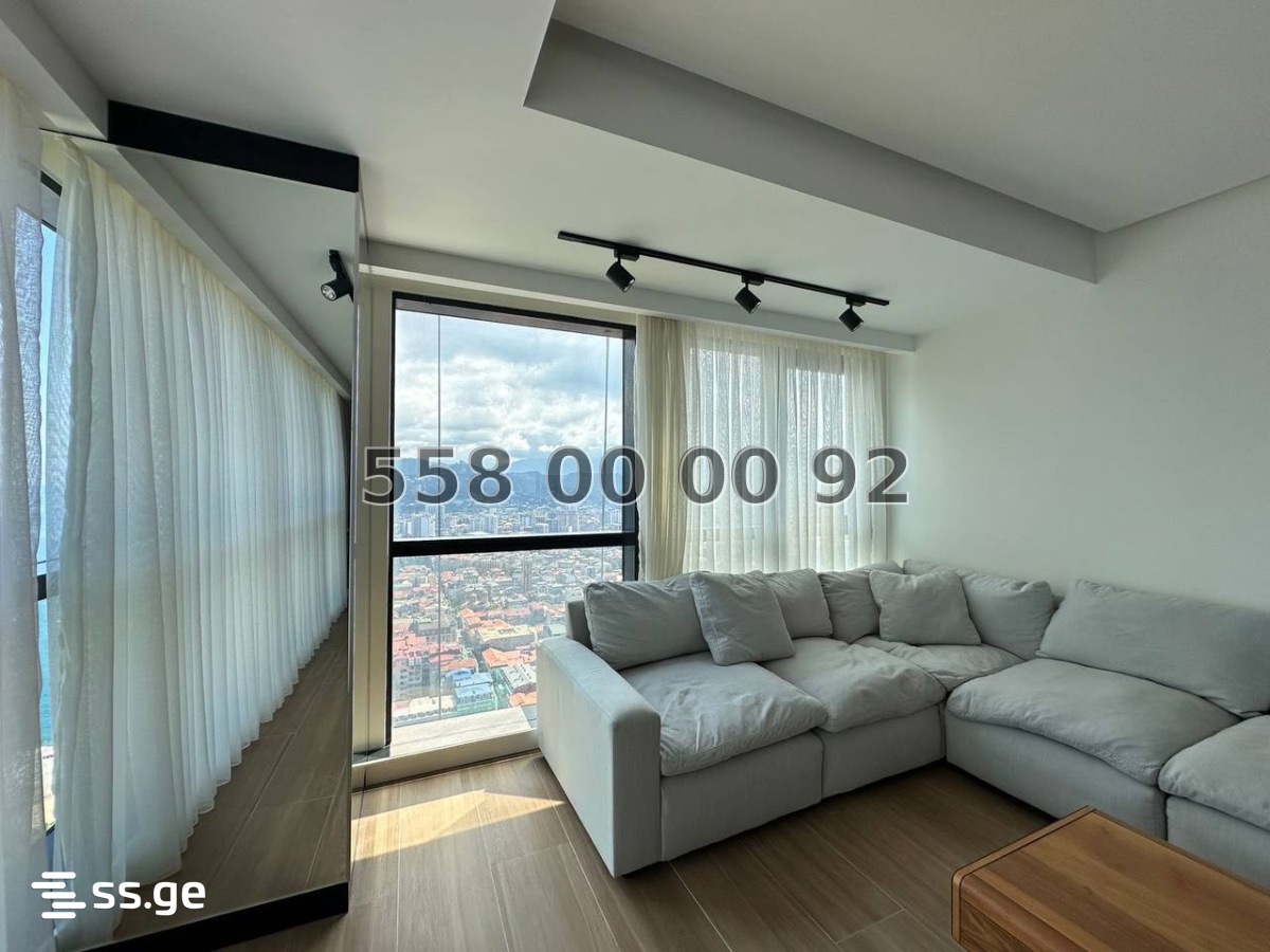 Sh. Rustaveli Ave. 4 - 3 rooms