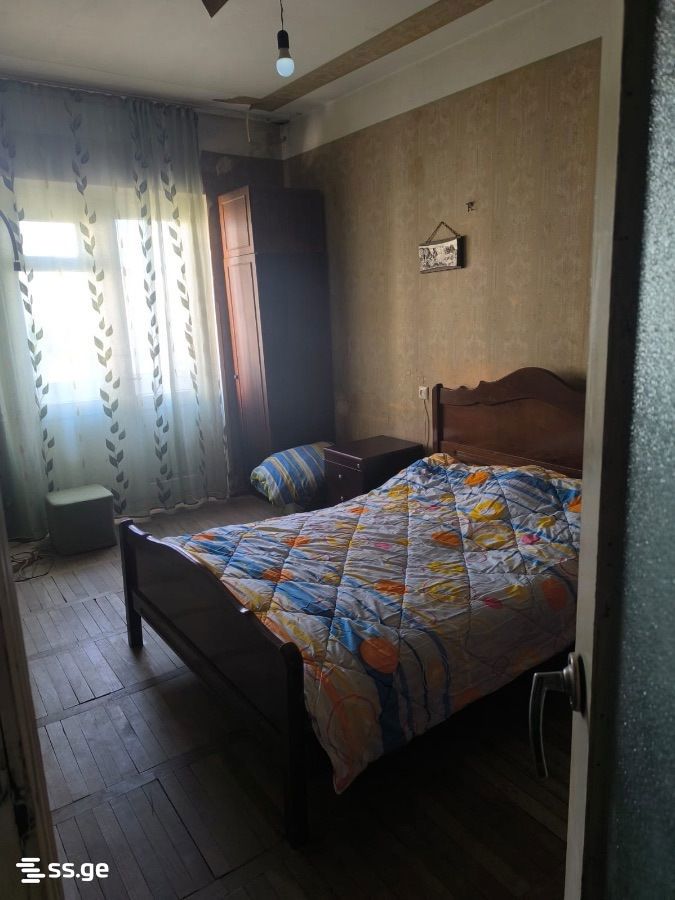 gldanis gorge st. 51 - 3 rooms