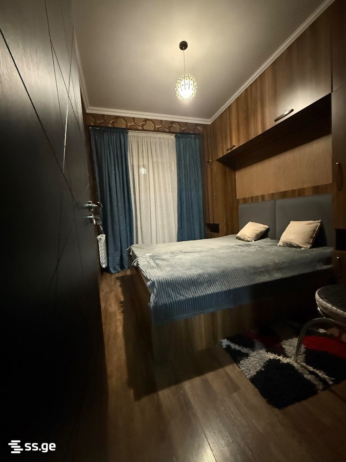 Gobronidze st. - 3 rooms