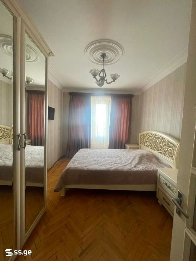 Kakheti Highway (III masivi) - 3 rooms