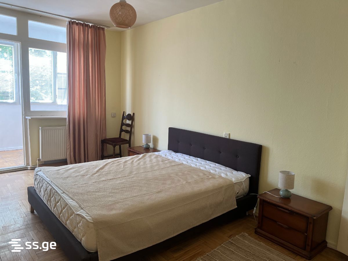kavtaradze st. 32 - 3 rooms