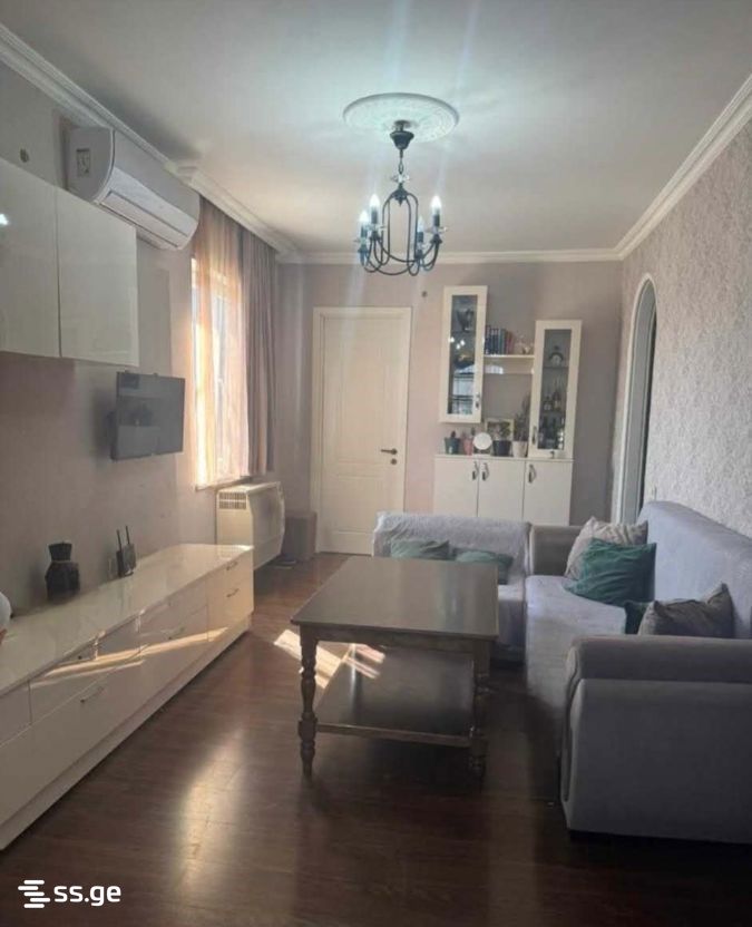 Beri Gabriel Salosi Ave. - 3 rooms