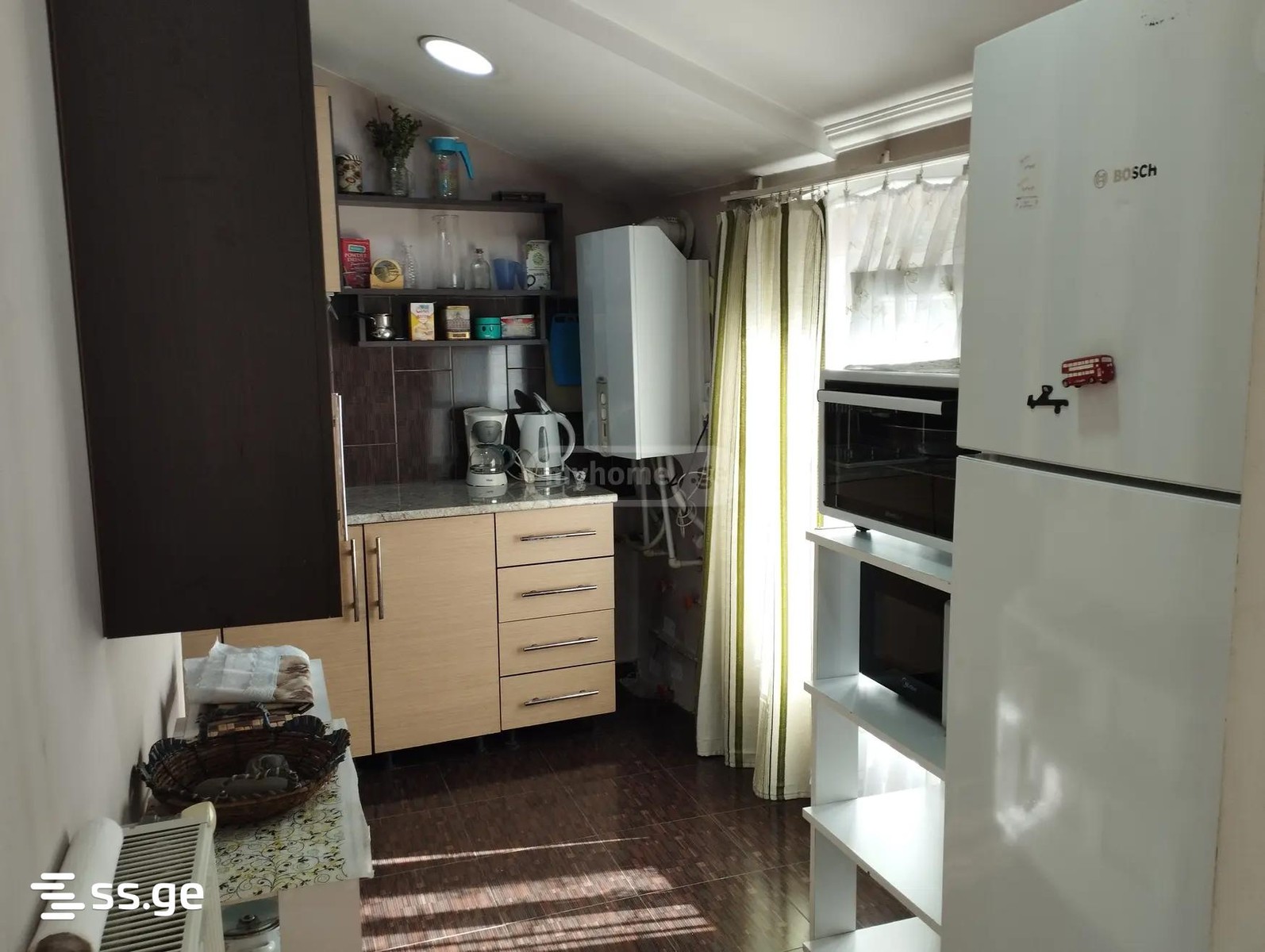 freedom square - 2 rooms