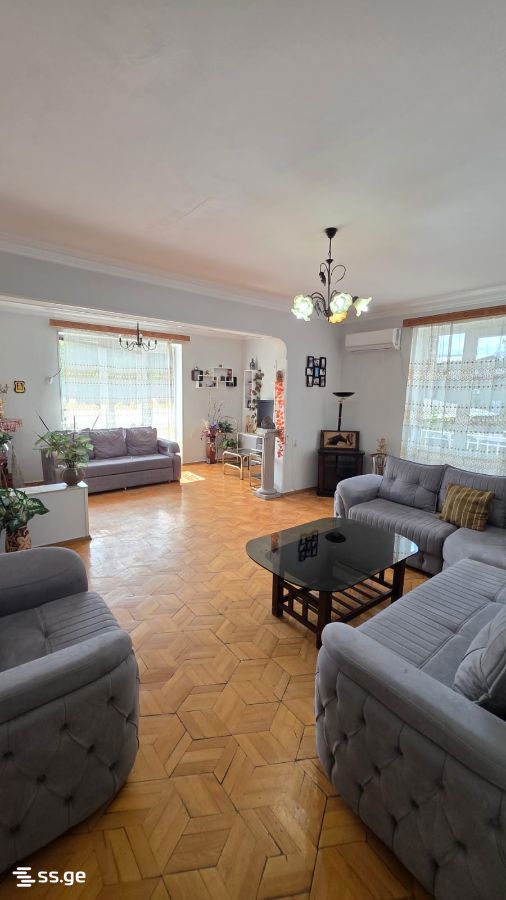 gogolauri st. - 3 rooms