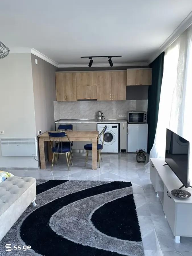 Adlia Street 0 - 2 rooms