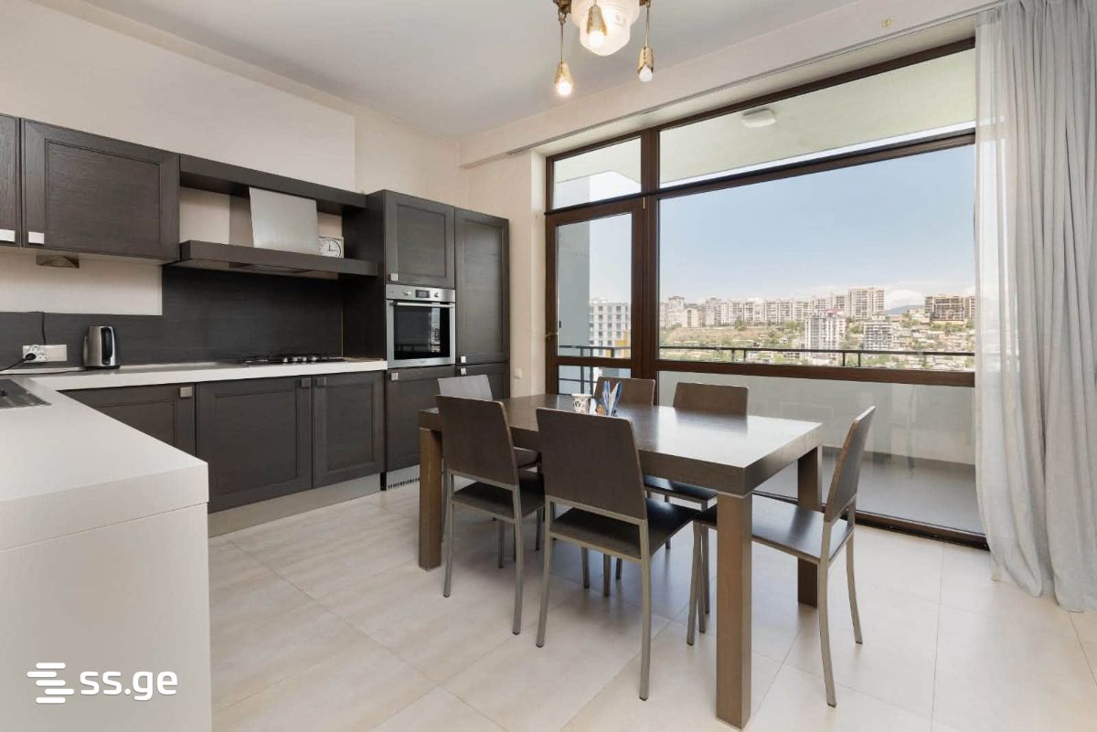 i. chavchavadze avenue - 5 rooms