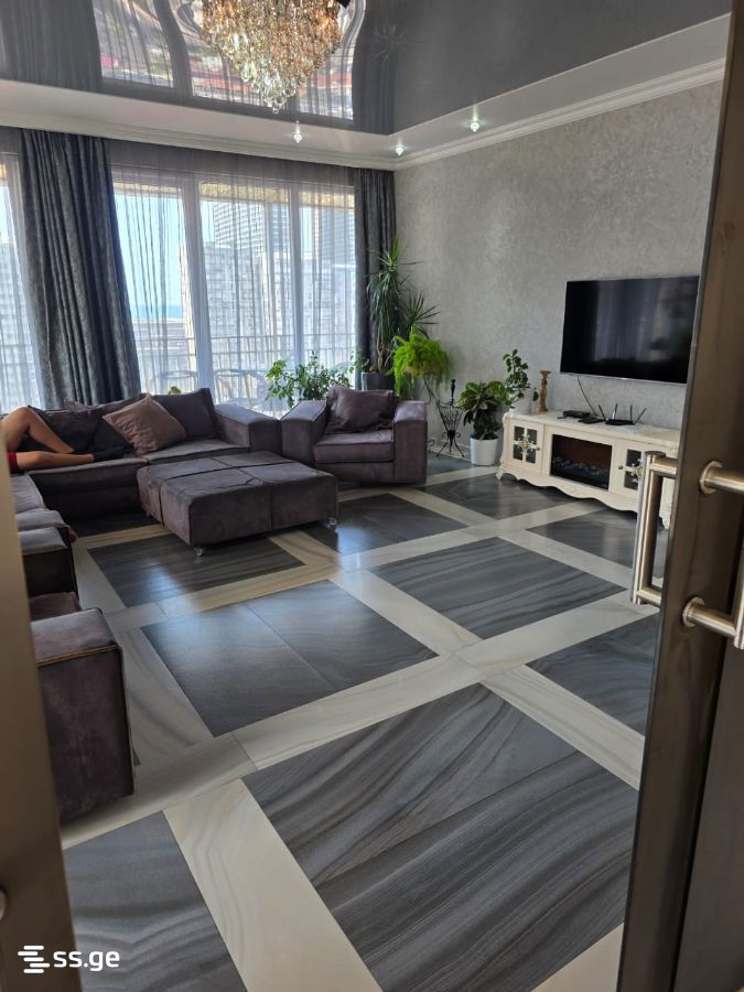 7 - 4 rooms
