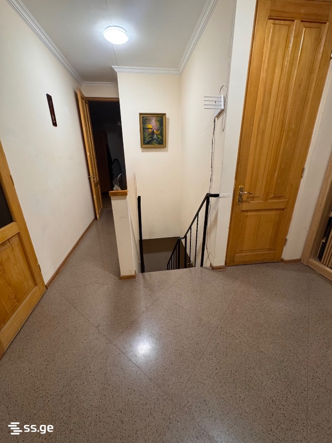 tashkenti st. 10 - 3 rooms
