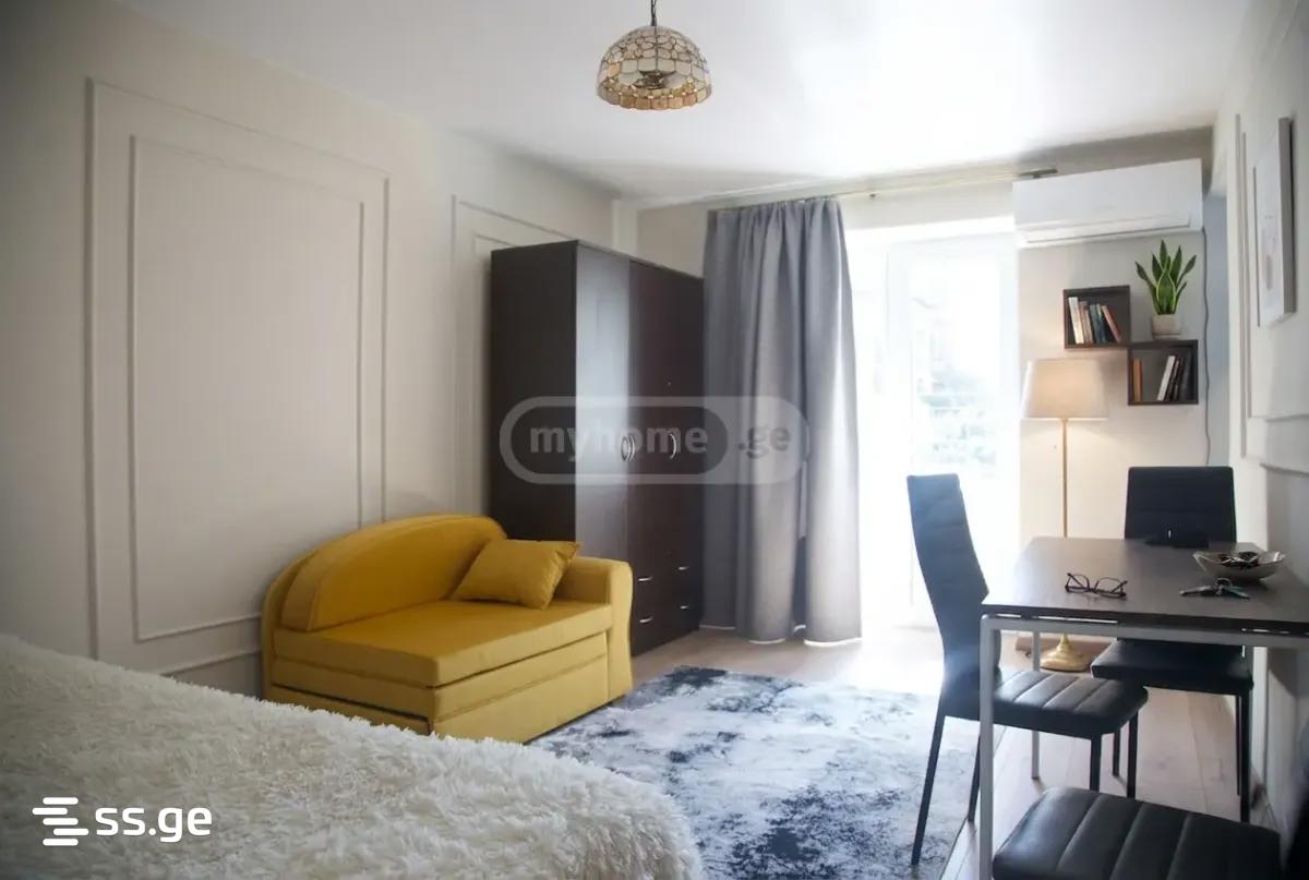 a.wereTlis avenue 0 - 1 rooms