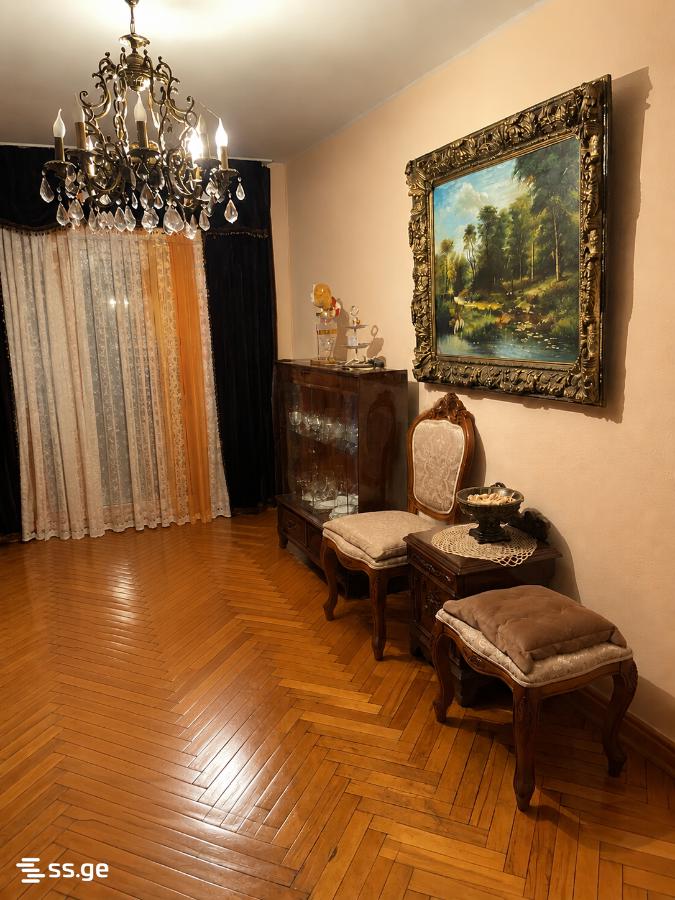kandelaki st. 30 - 3 rooms