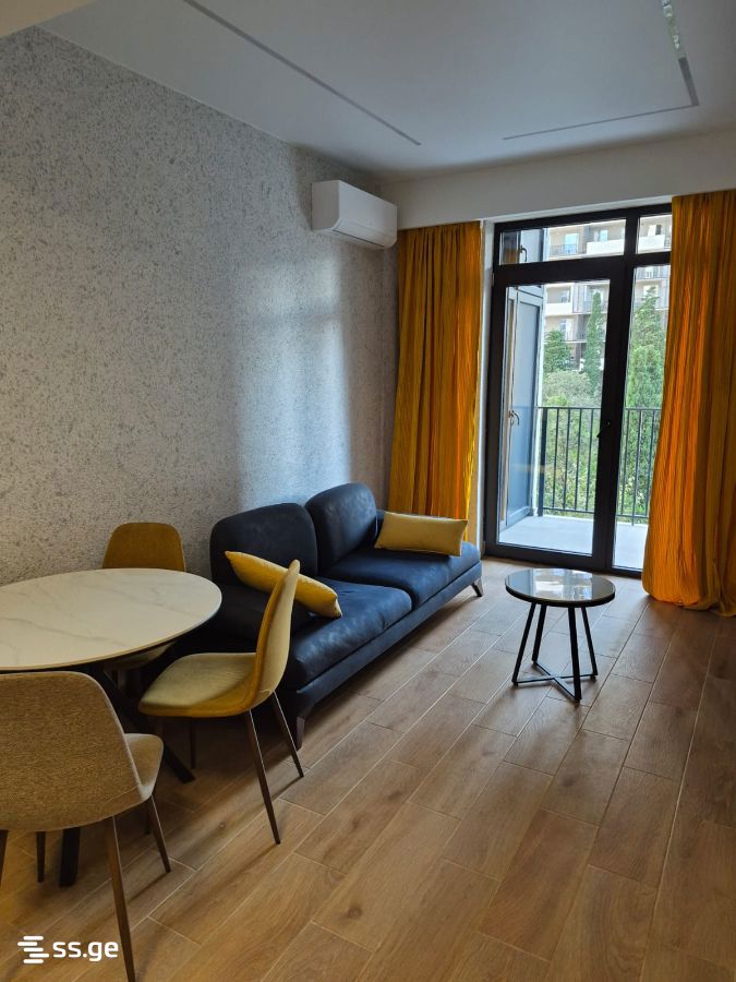 navtlugi st. 10 - 3 rooms
