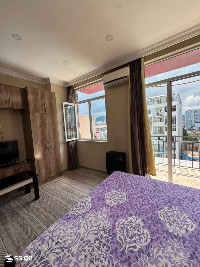 8 - 1 rooms