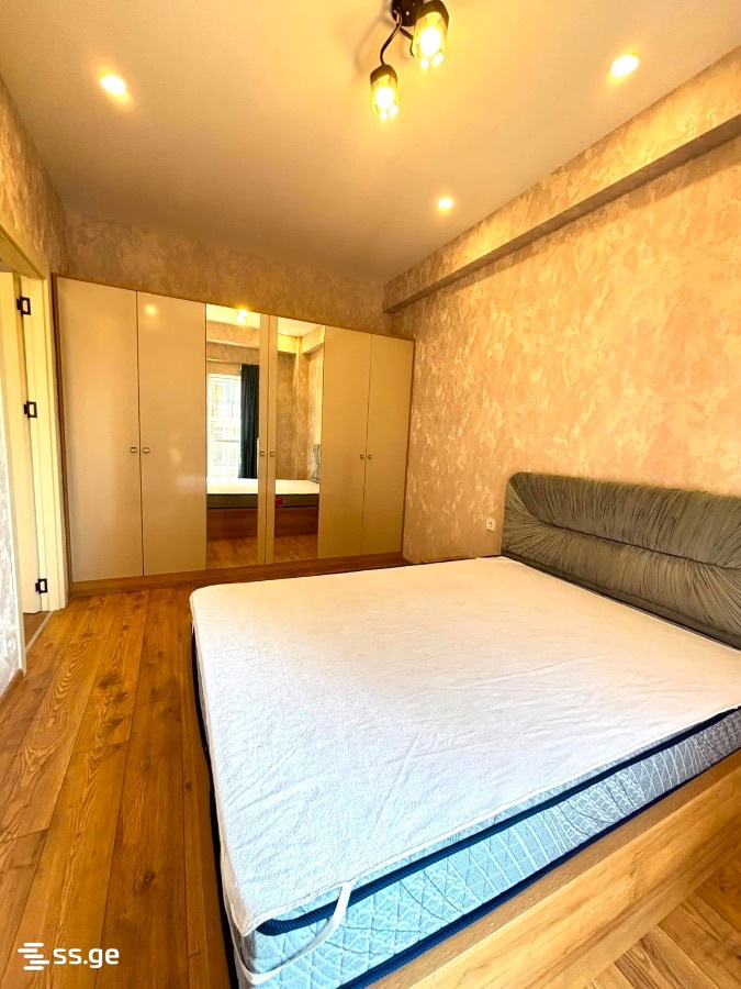 chkondideli st. - 2 rooms