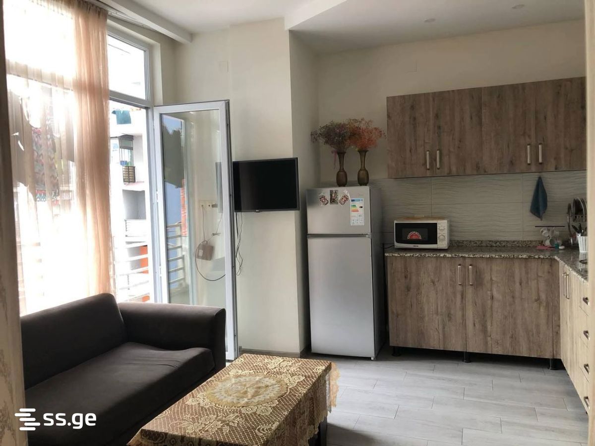 Firosman Street 18 - 2 rooms