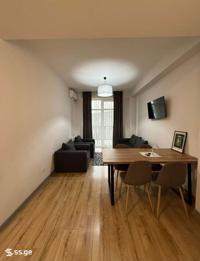 navtlugi st. 10 - 2 rooms