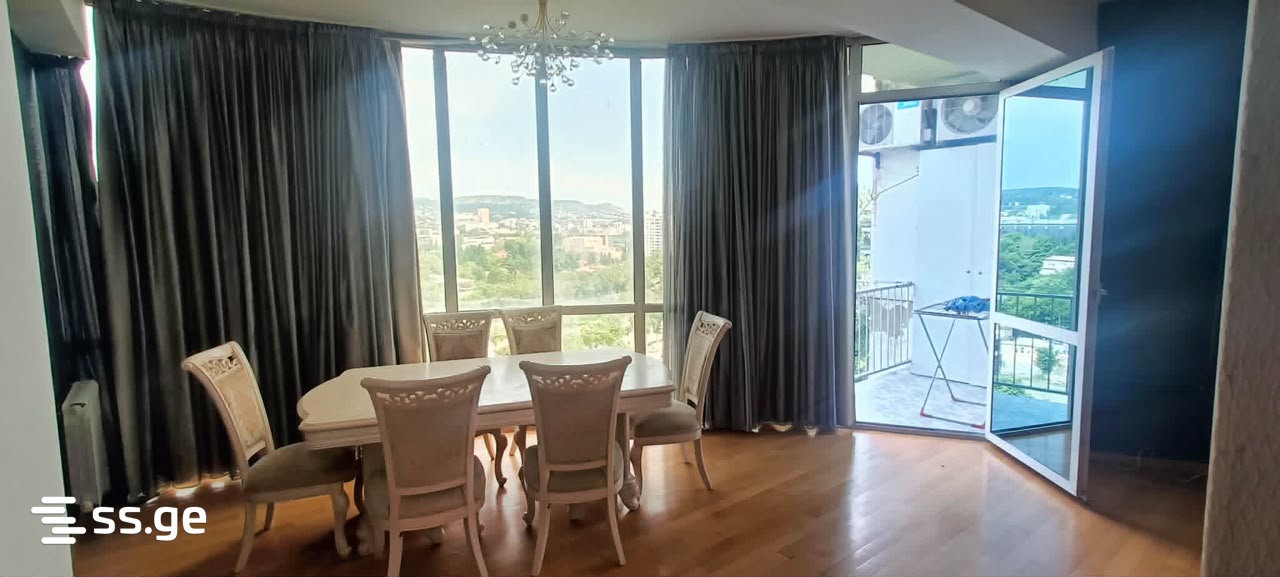 bochorishvili st. 37 - 4 rooms