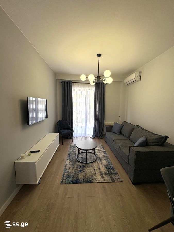 Marshal Archil Gelovani Ave. 10 - 2 rooms