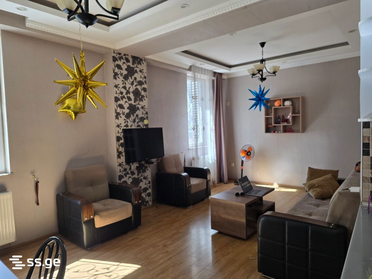 v.bagrationi st. 3 - 3 rooms