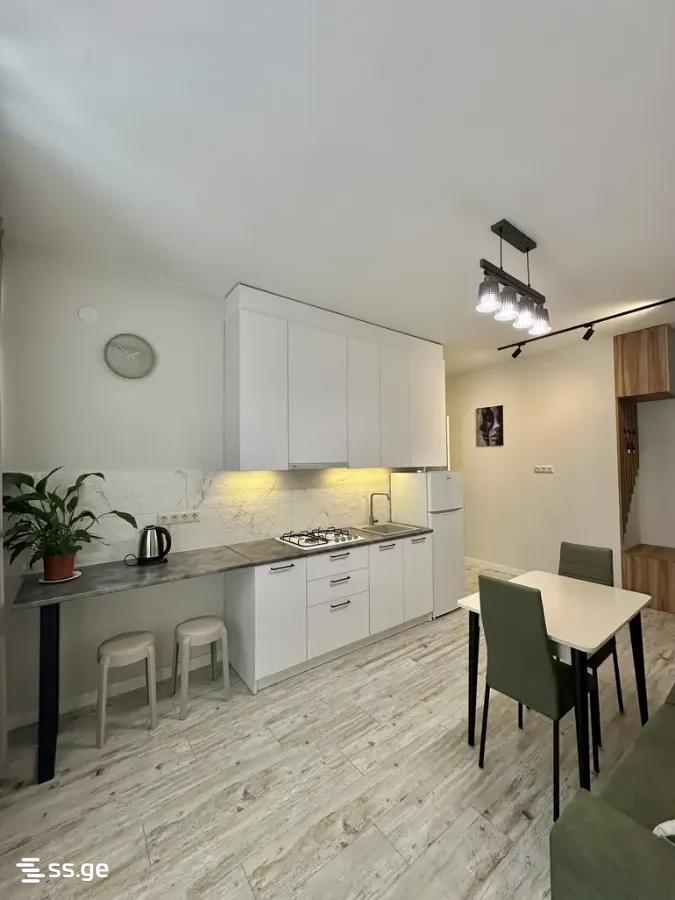 universiteti st. 2 - 2 rooms