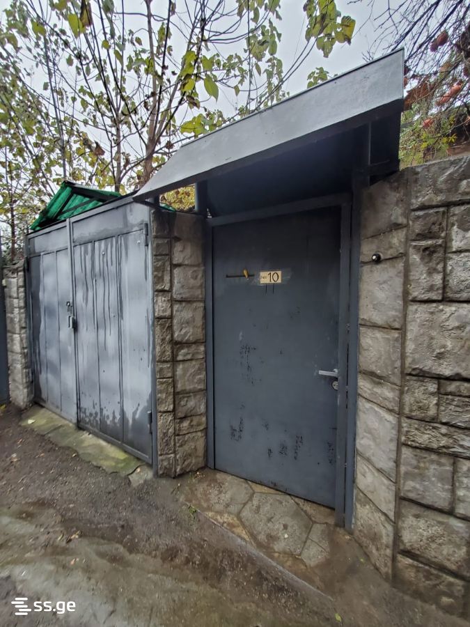 u. chkheidze st. 11 - 3 rooms