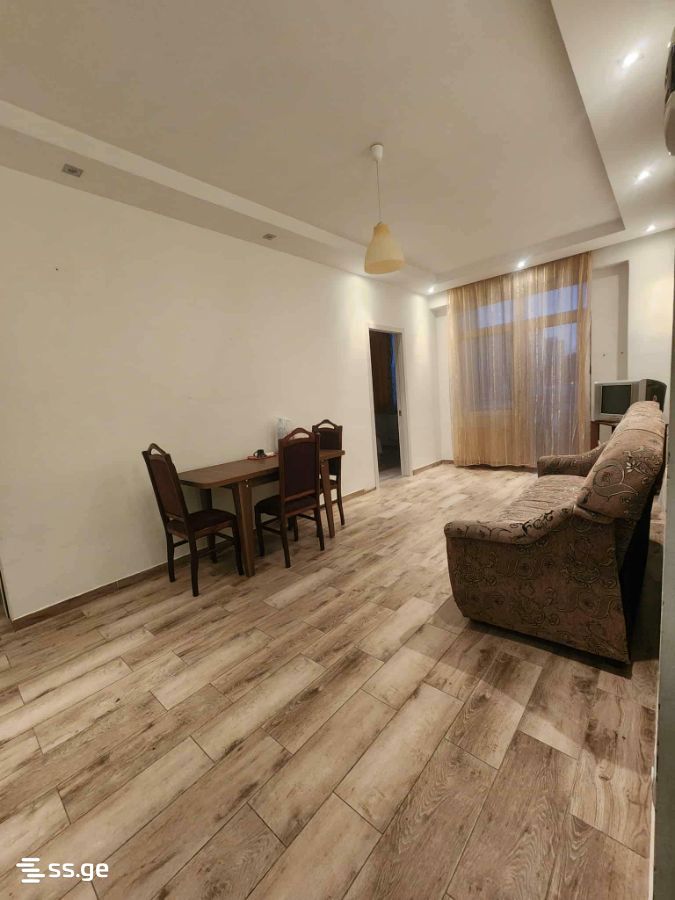 Gobronidze st. 25ე - 3 rooms