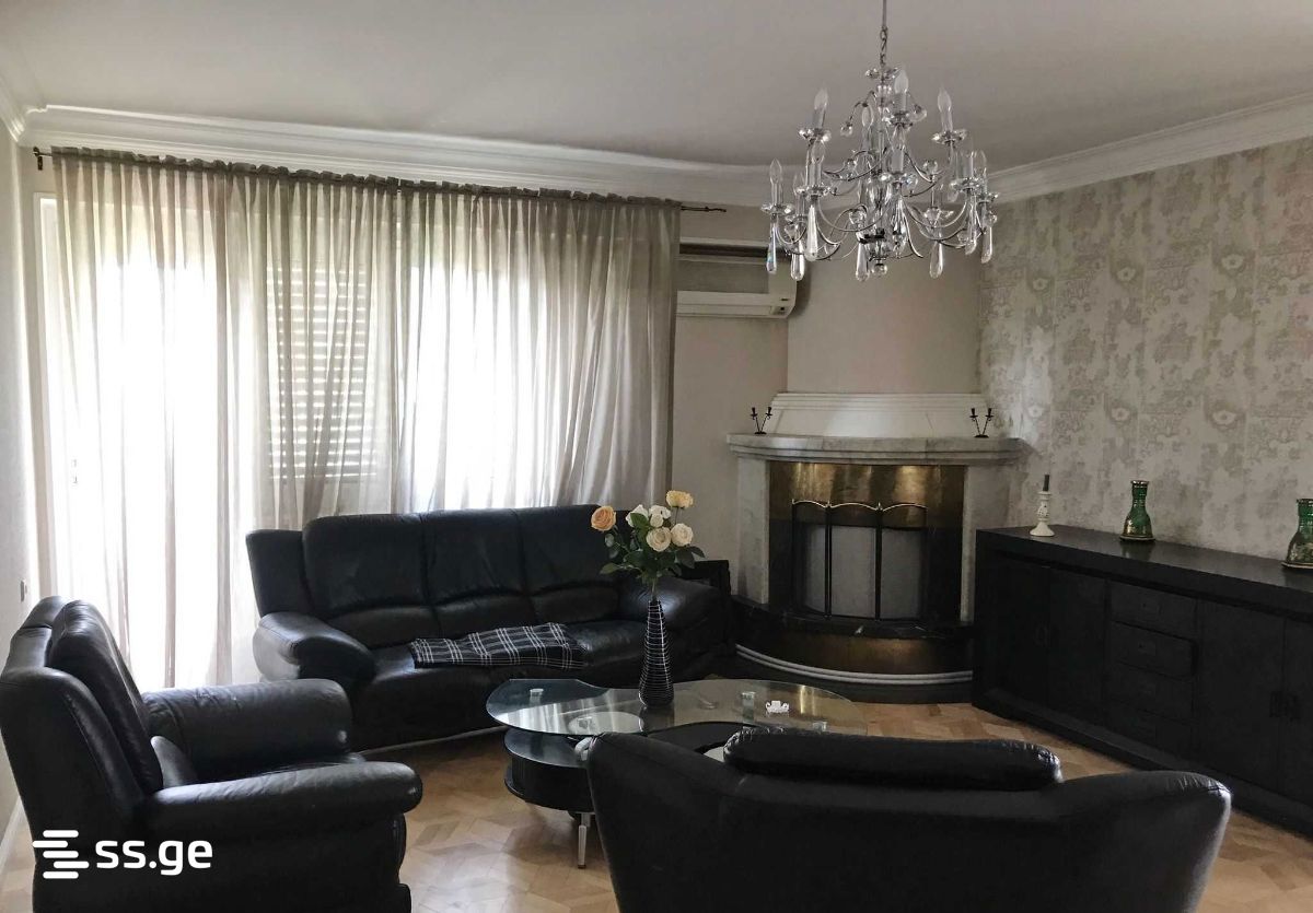 pekini st. 25 - 3 rooms