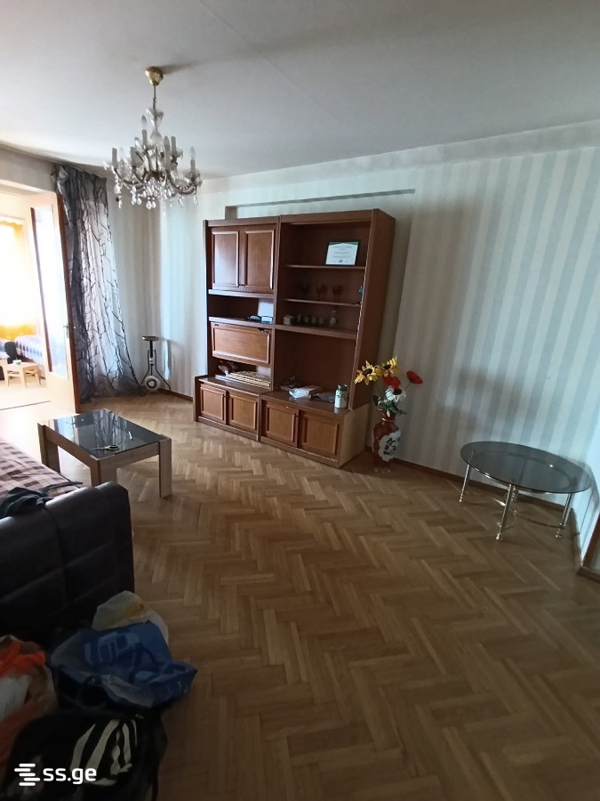 Micro. III, bl. V - Temka - 3 rooms